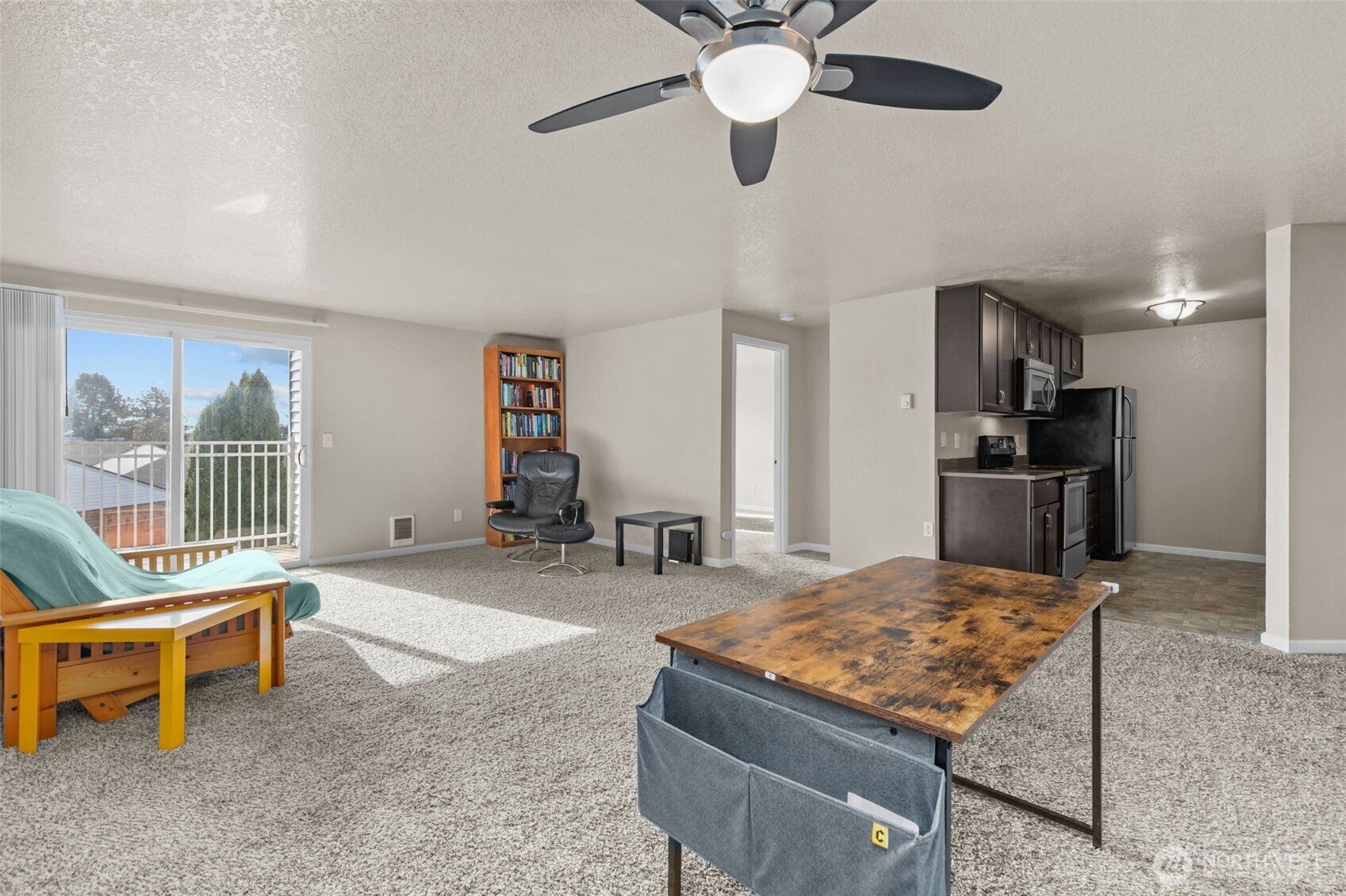 9815 Holly Drive a208 — photo