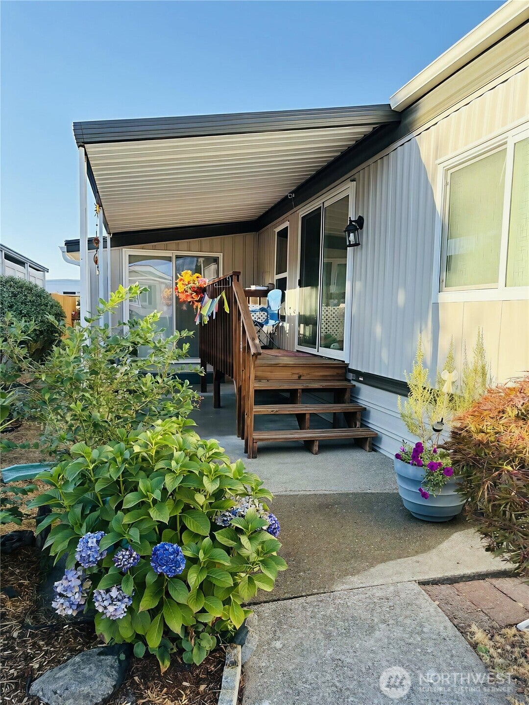 2302 R Street SE 125 — photo
