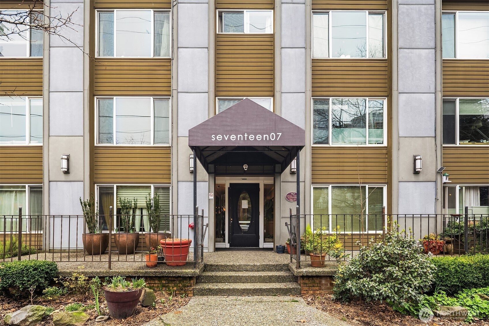 1707 Boylston Avenue 206 — photo