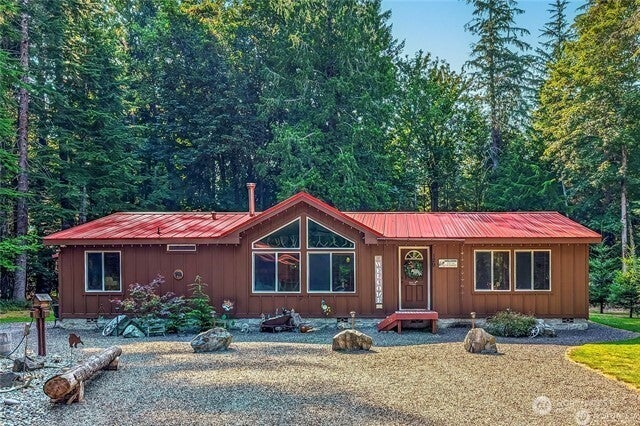 129 Cougar Drive — photo