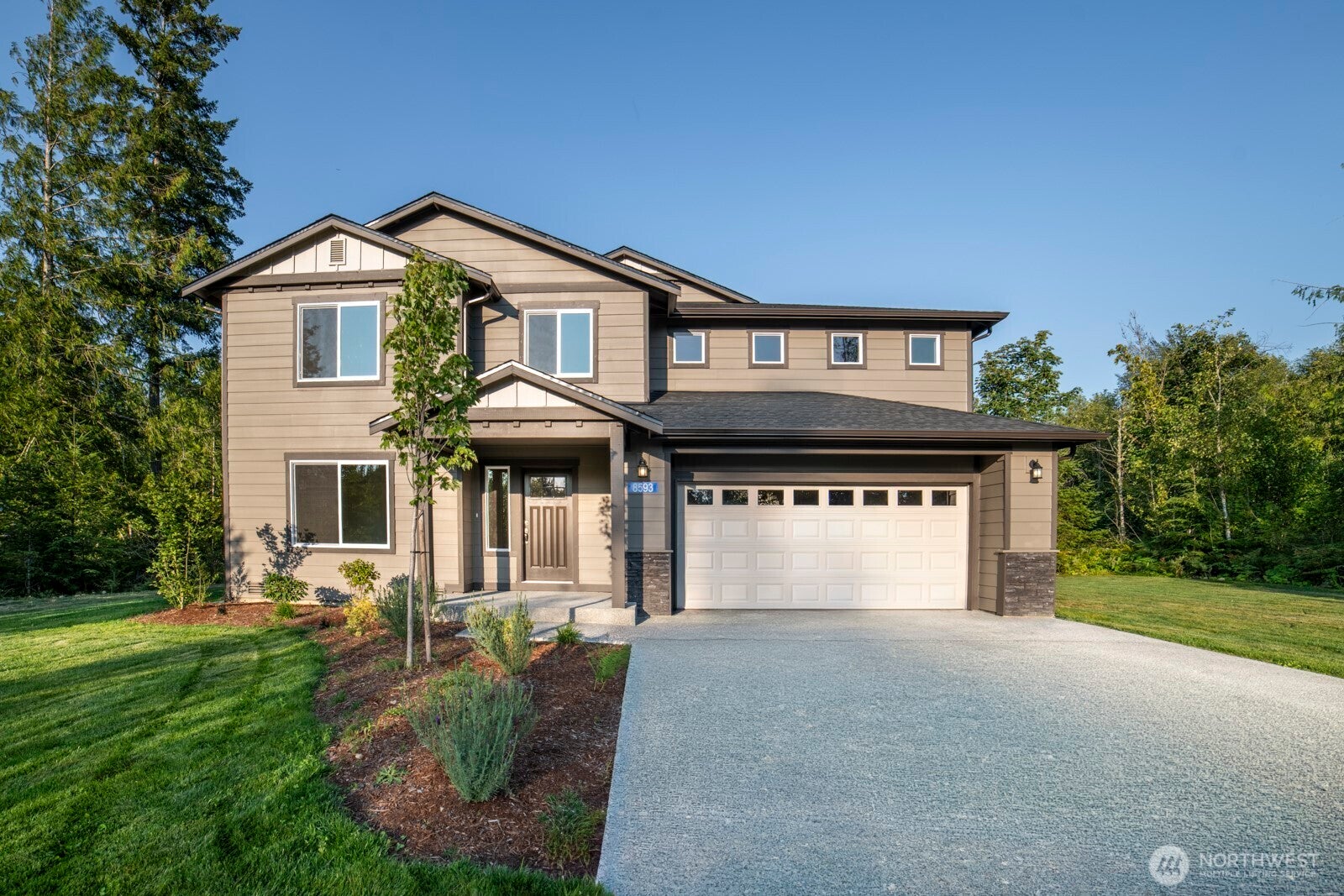 8593 Trillium Lane — photo