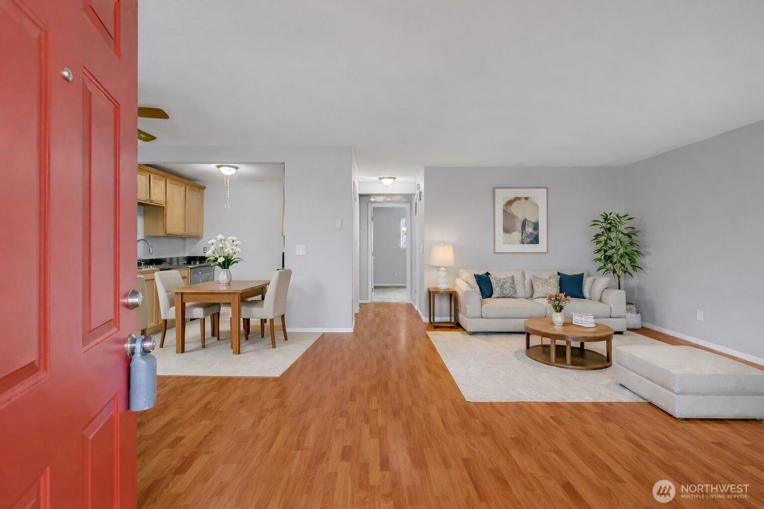 1902 Yakima Avenue #6 — photo