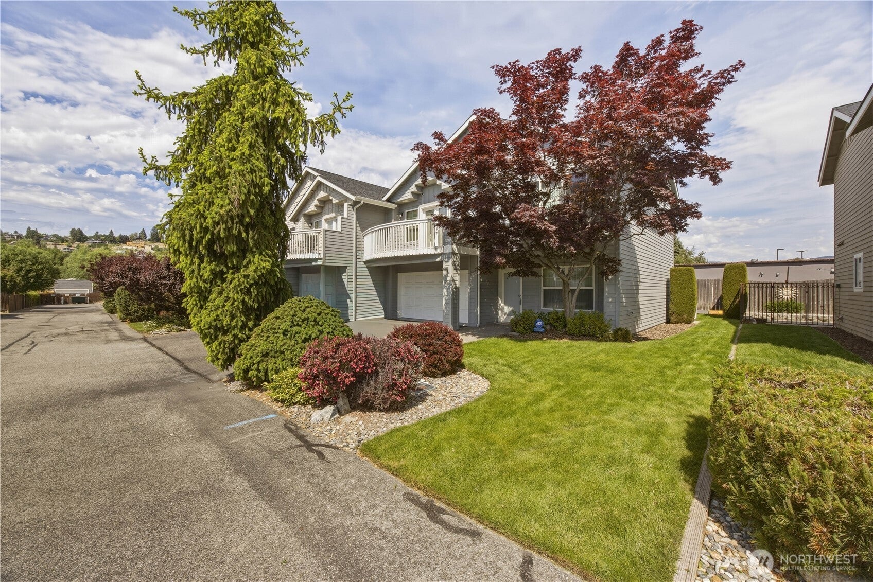 222 Parkway Drive — photo