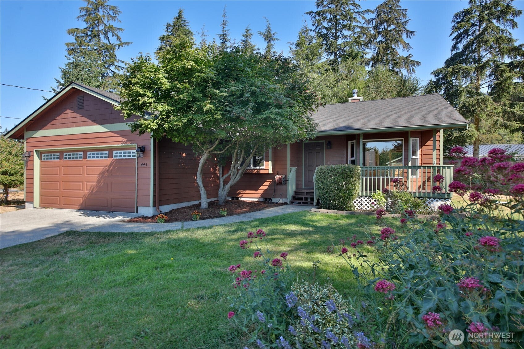 445 Mitchell Drive — photo