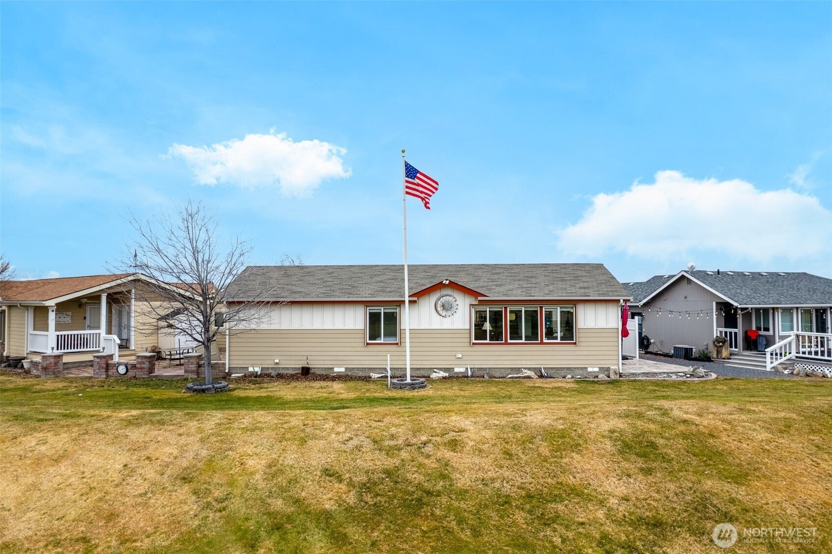17693 NW Road 5 52 — photo