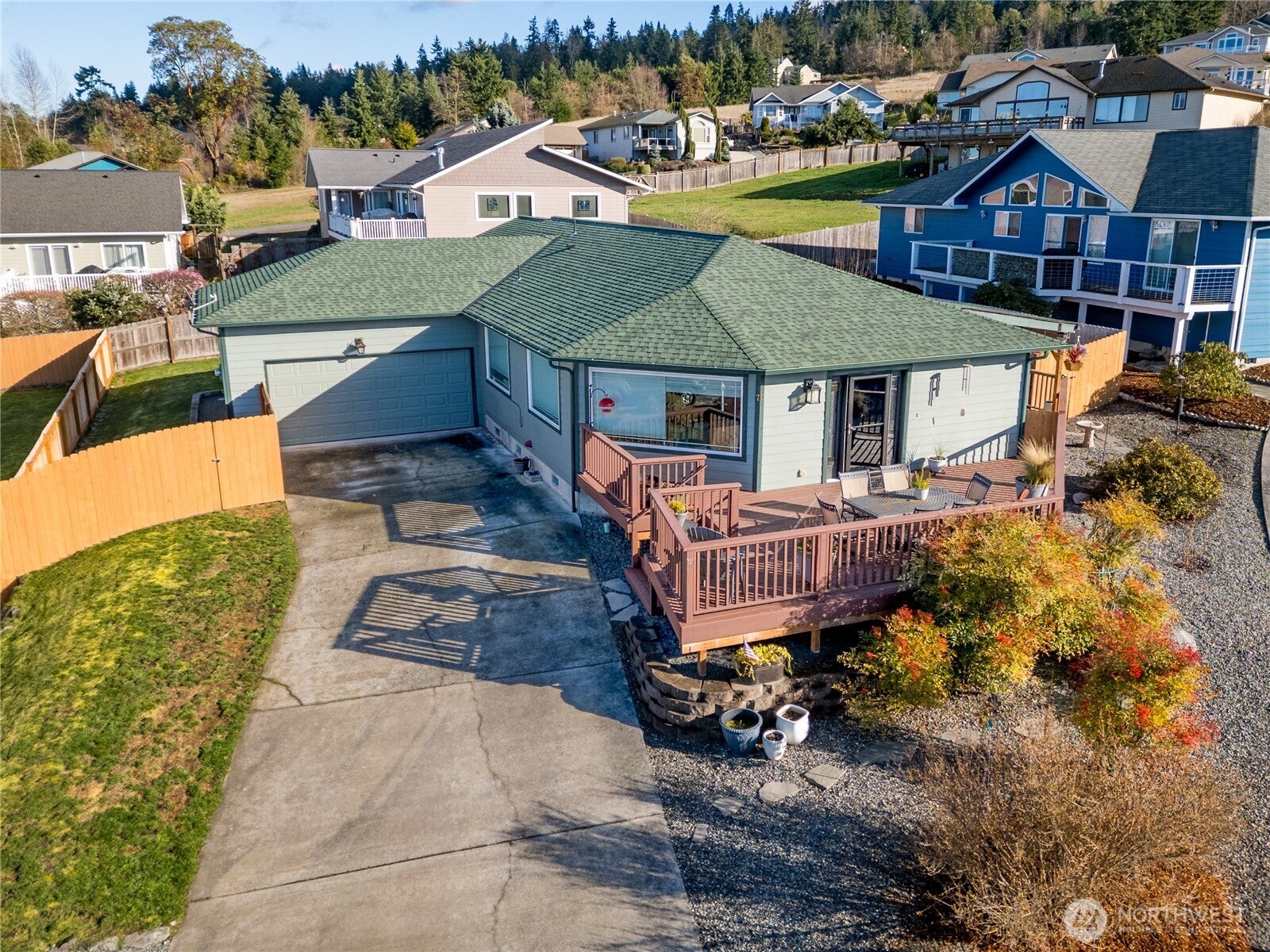 70 Onyx Lane — photo