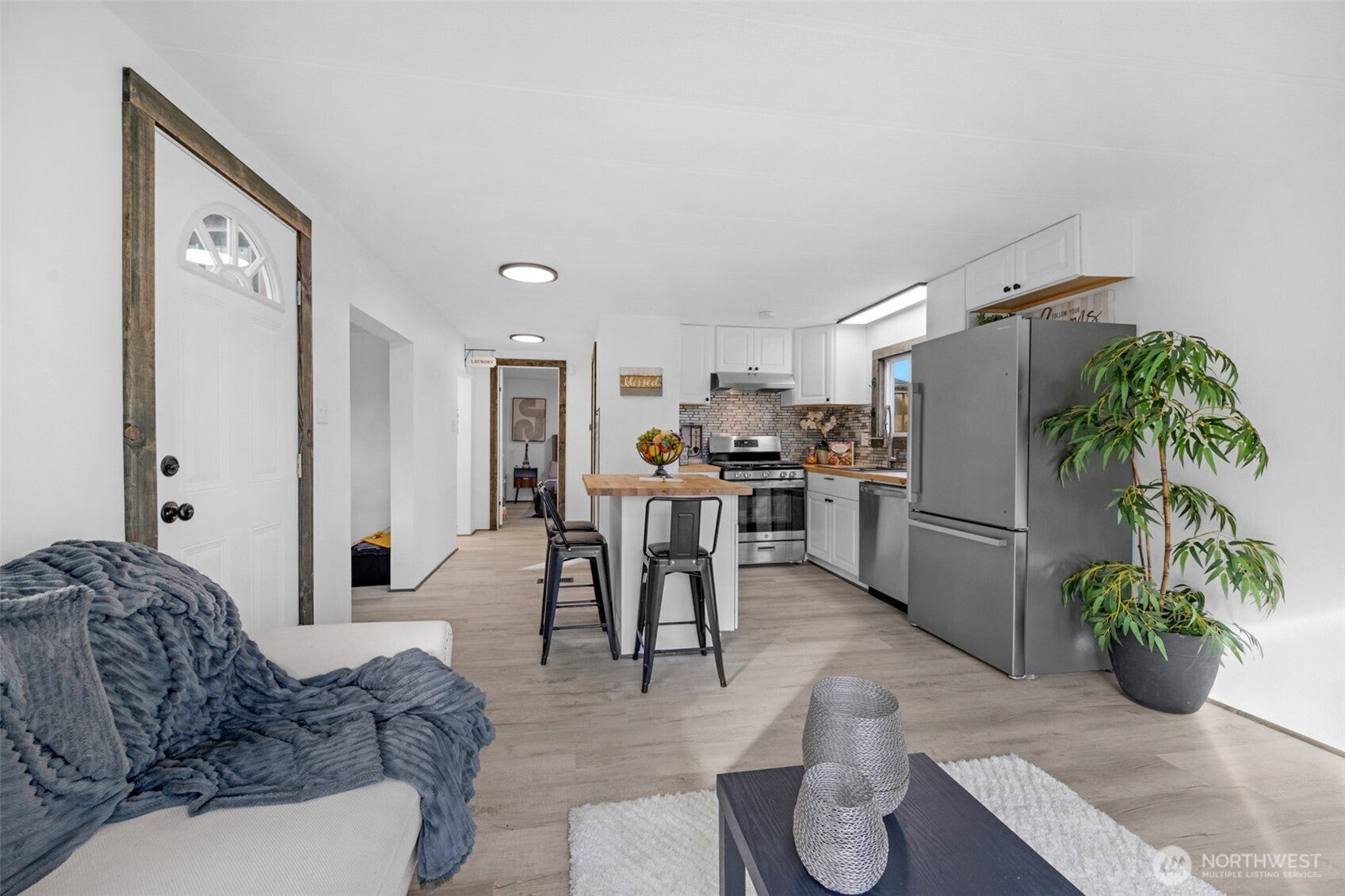 14322 Admiralty Way 26 — photo