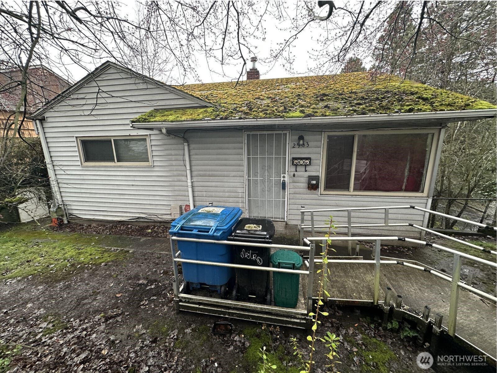 2903 E Union Street — photo