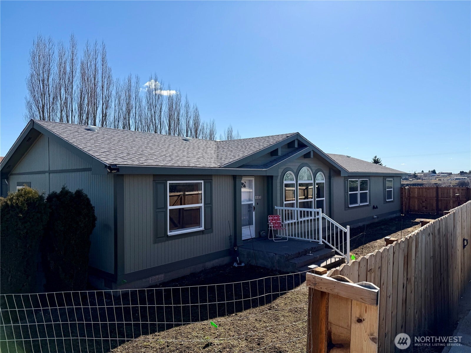 505 NW Portland Street — photo