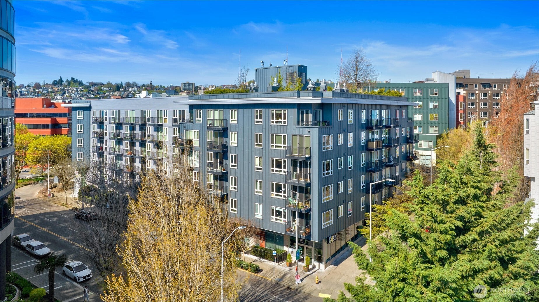 3104 Western Ave 603 — photo