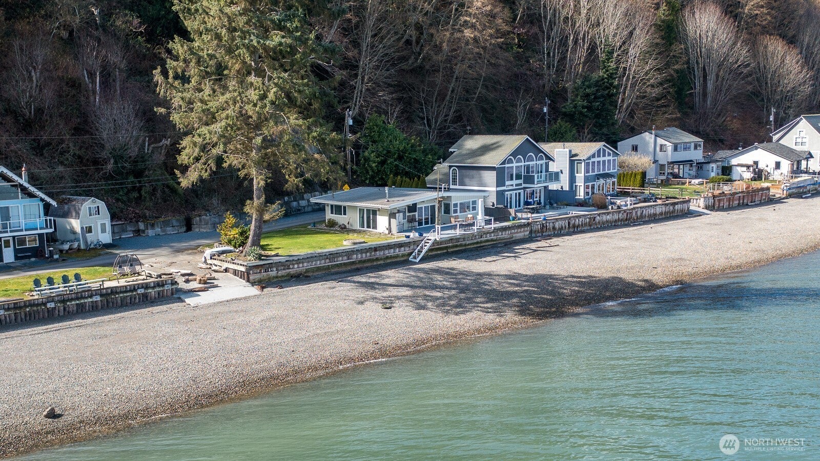3187 Shoreline Drive — photo