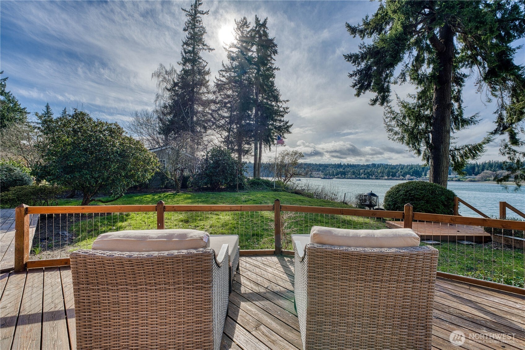2735 Marine Drive — photo