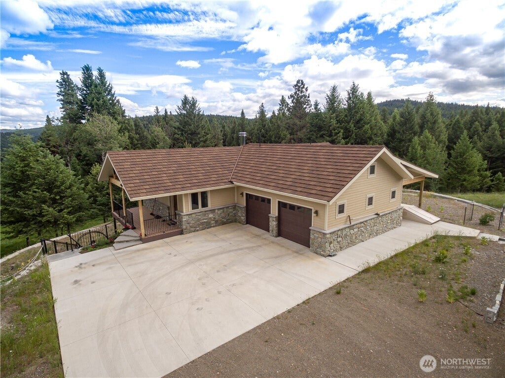 54 Spring Meadow Lane — photo