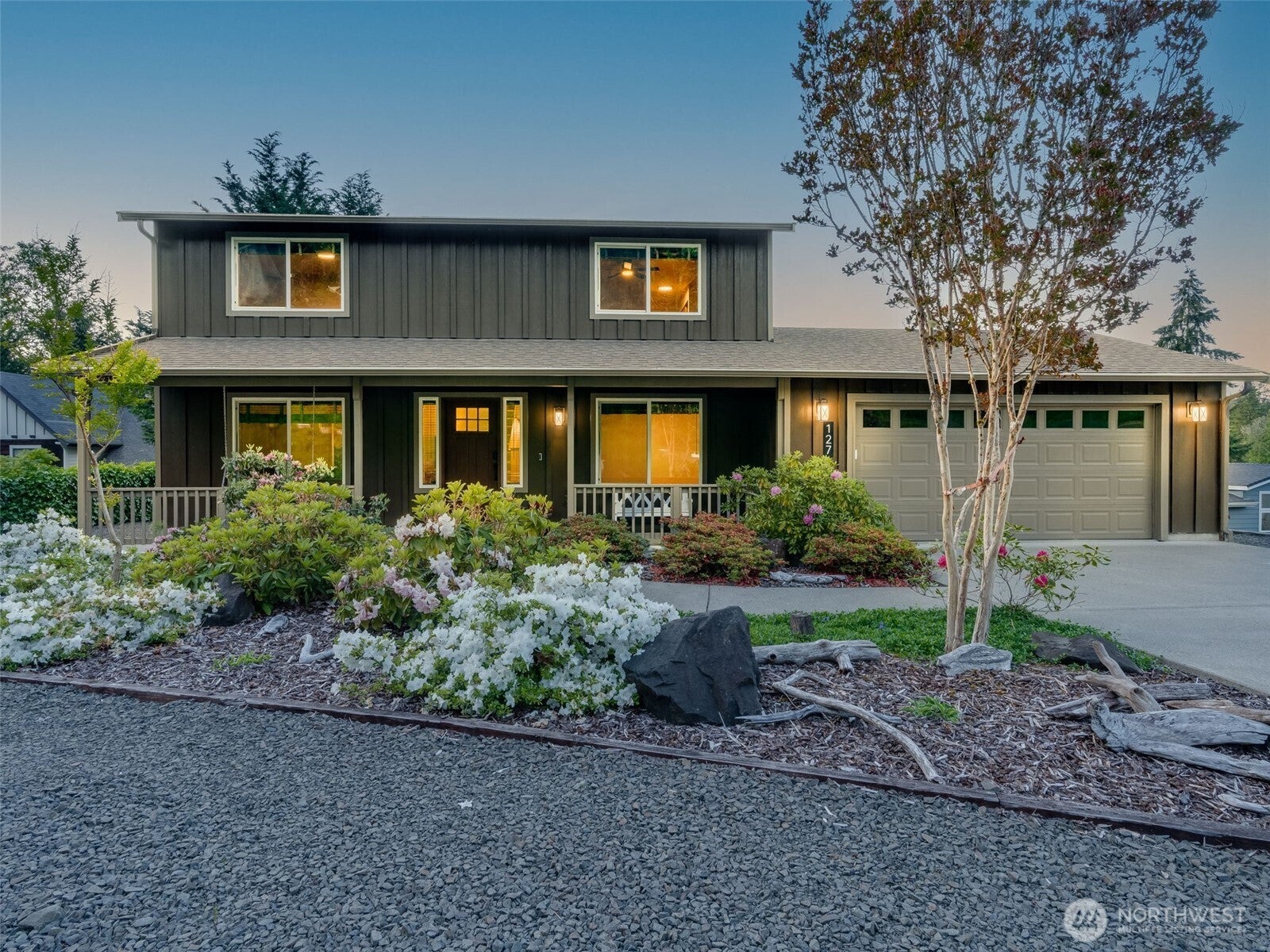 127 Lake Terrace Drive — photo