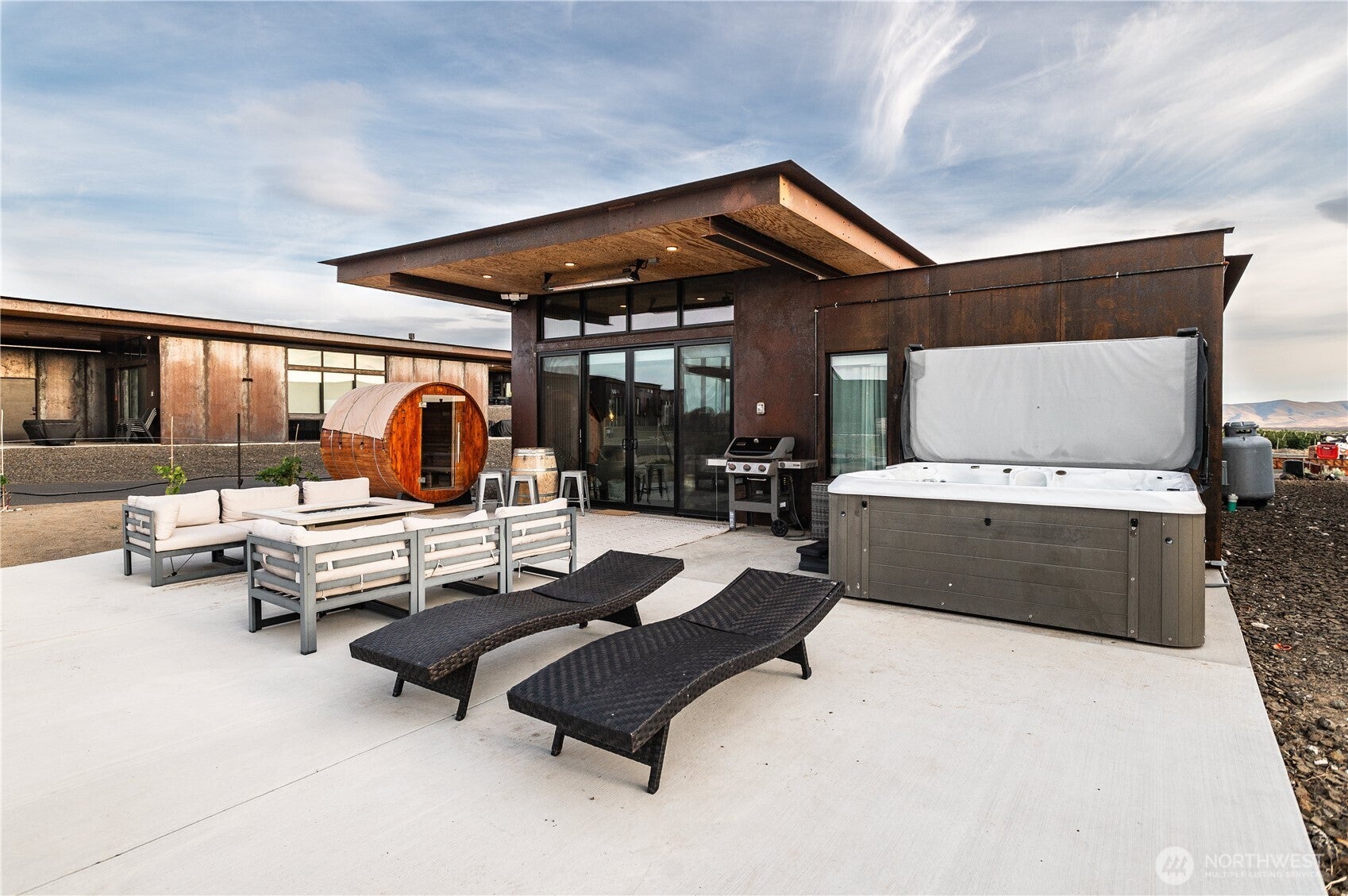 23584 Gorge Loop Drive — photo