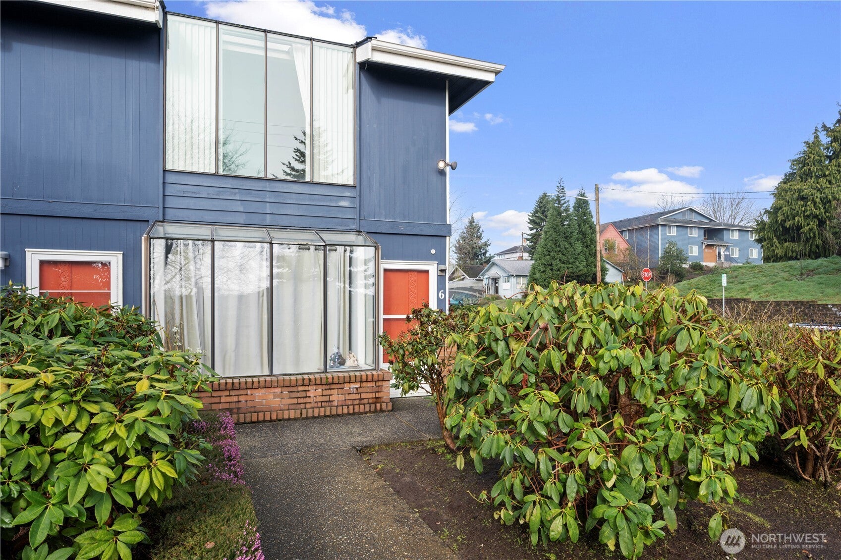 3401 Oaks Avenue 6 — photo