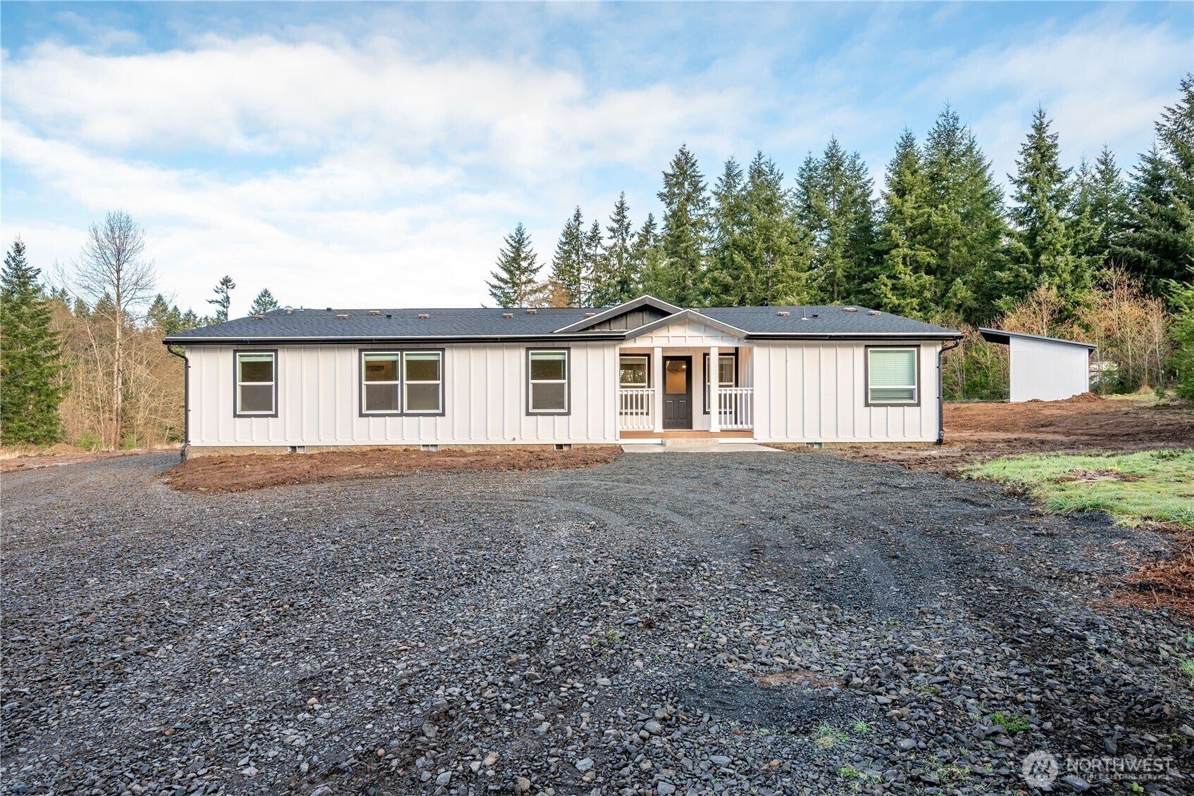 1728 Spirit Lake Highway — photo