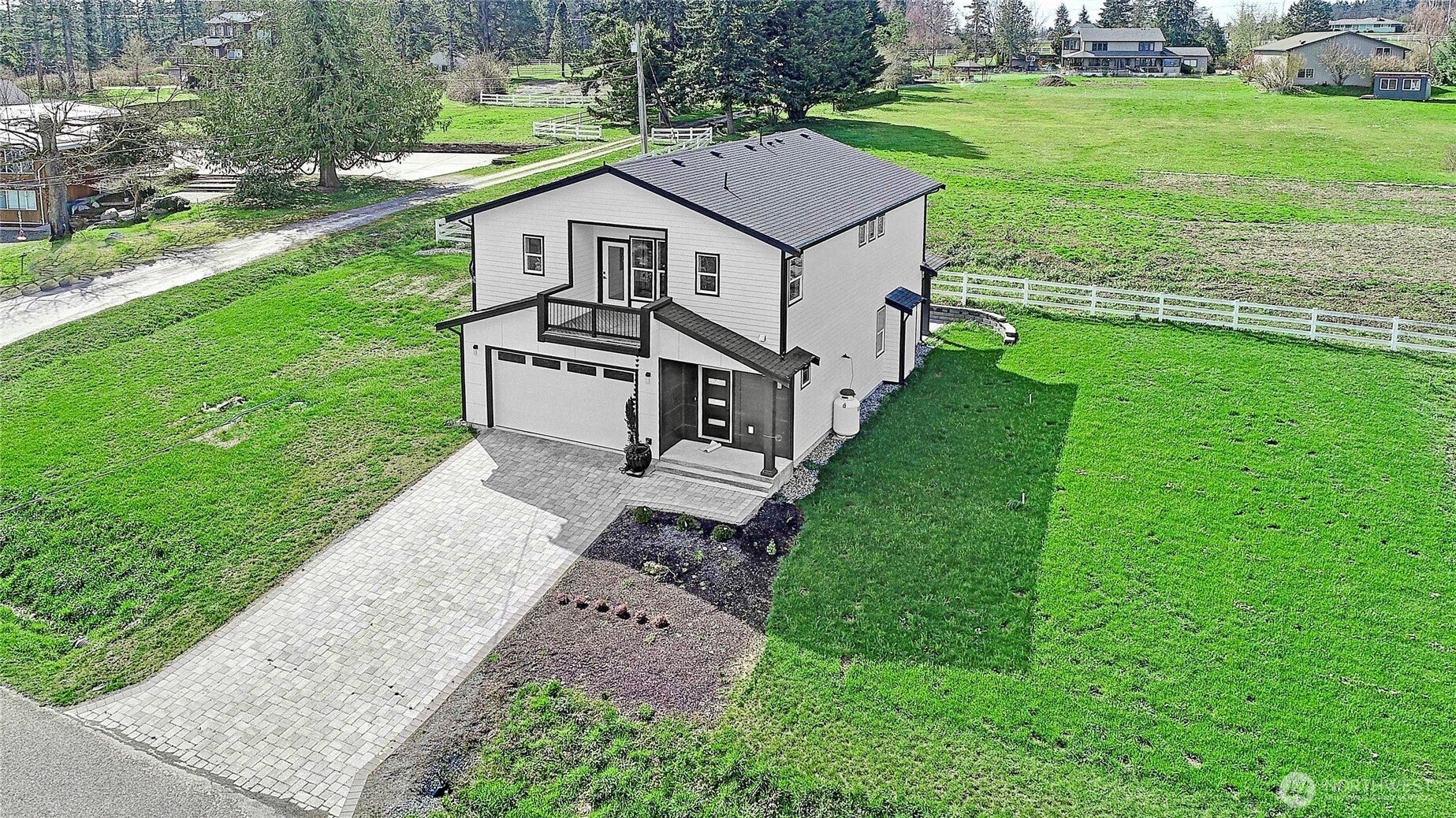 1458 Larkspur Lane — photo