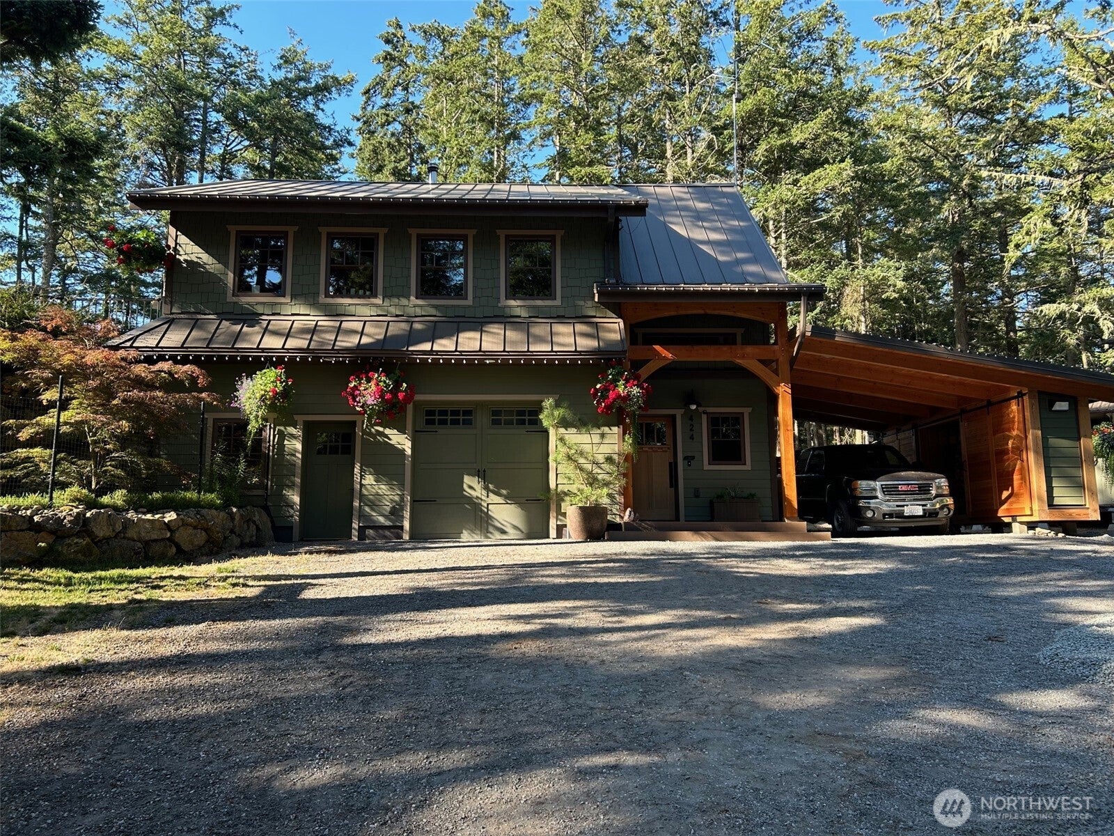 424 Logan's Run Road — photo