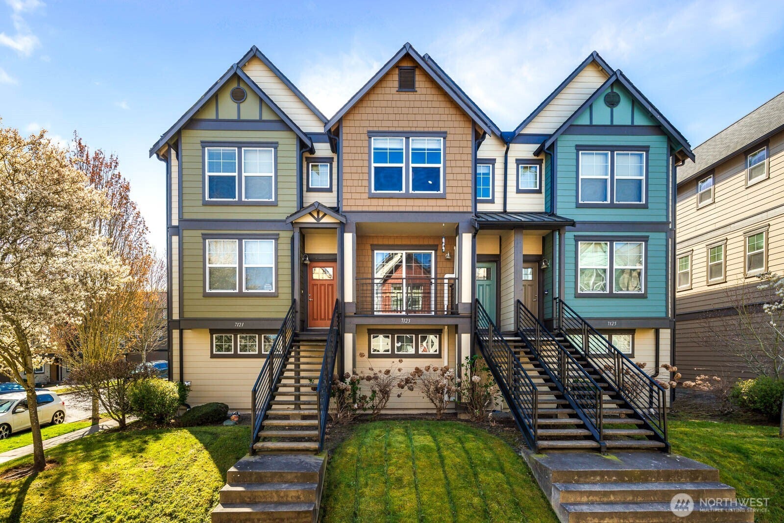 7123 Shinkle Place SW — photo