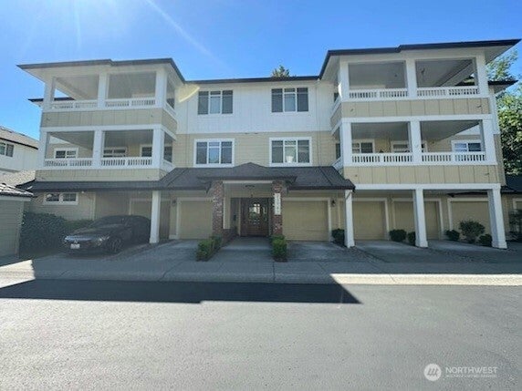23943 NE 115th Lane 204 — photo