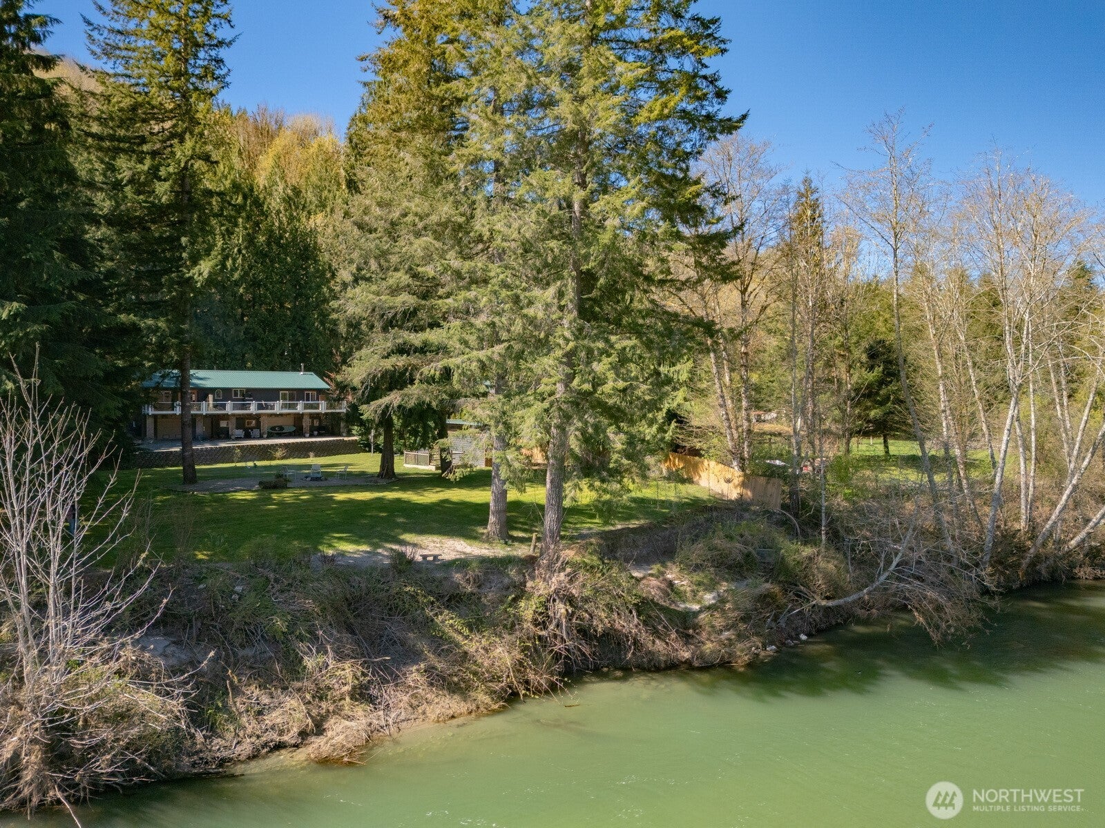 49487 Concrete Sauk Valley Rd — photo