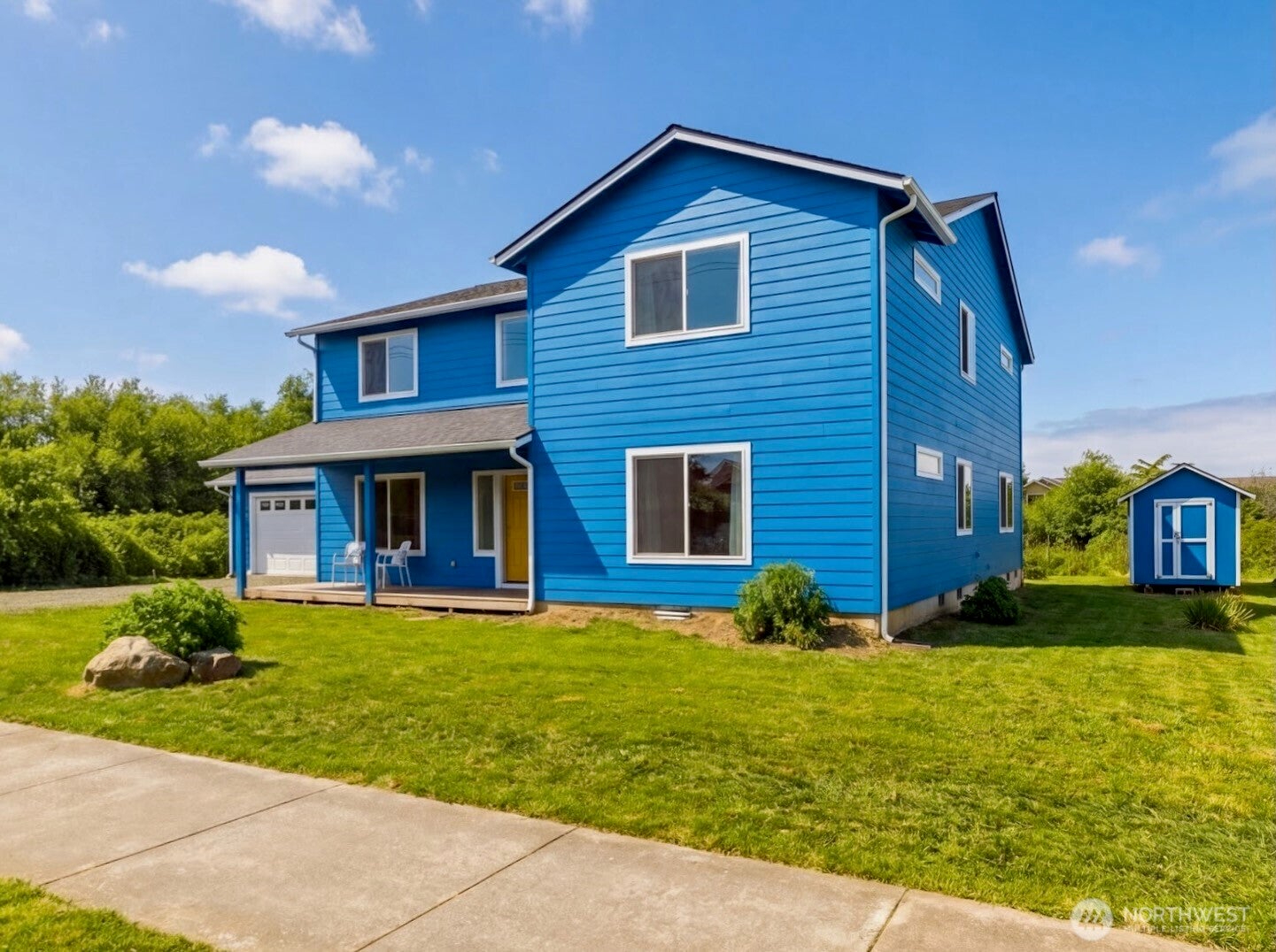 2610 Sheridan Street — photo