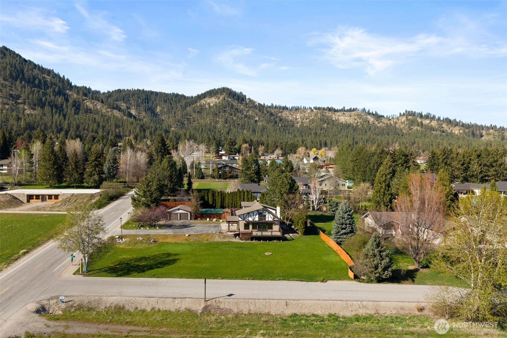 10285 Ski Hill Drive — photo