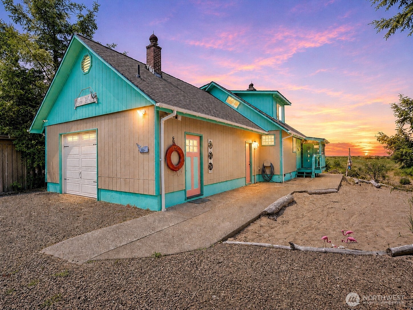 15217 Pacific Way — photo