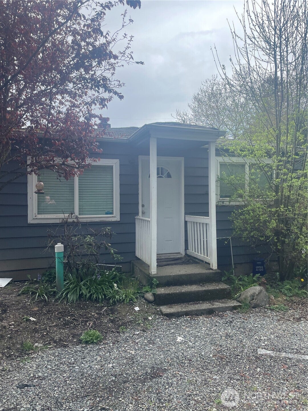 3101 S Walden Street — photo