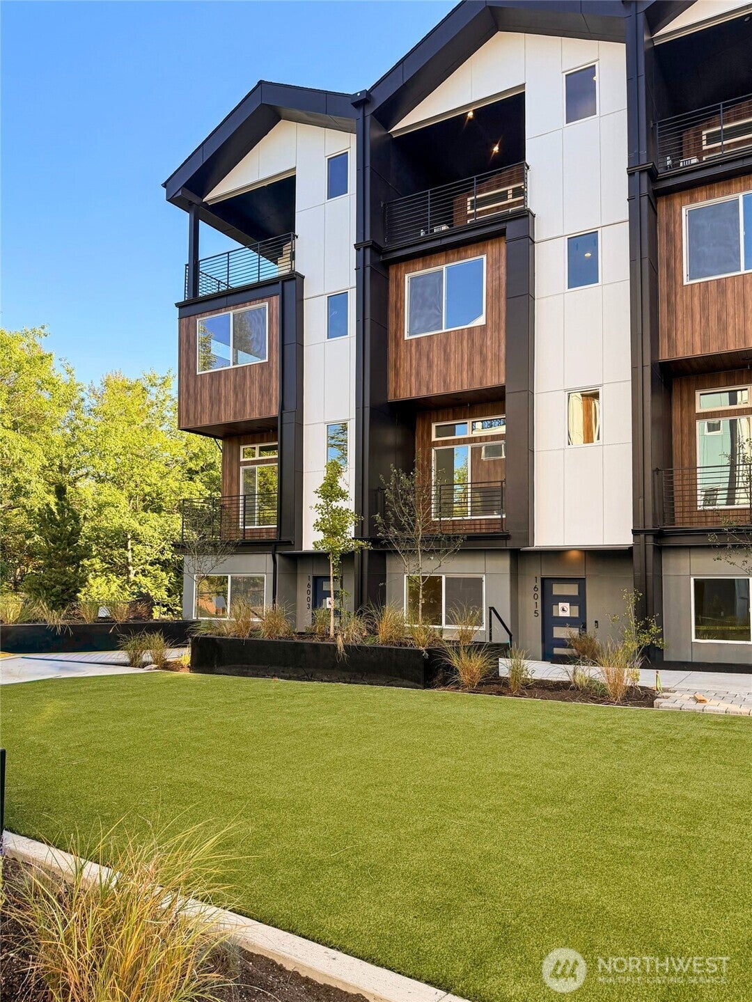 16003 SE 31st Lane — photo