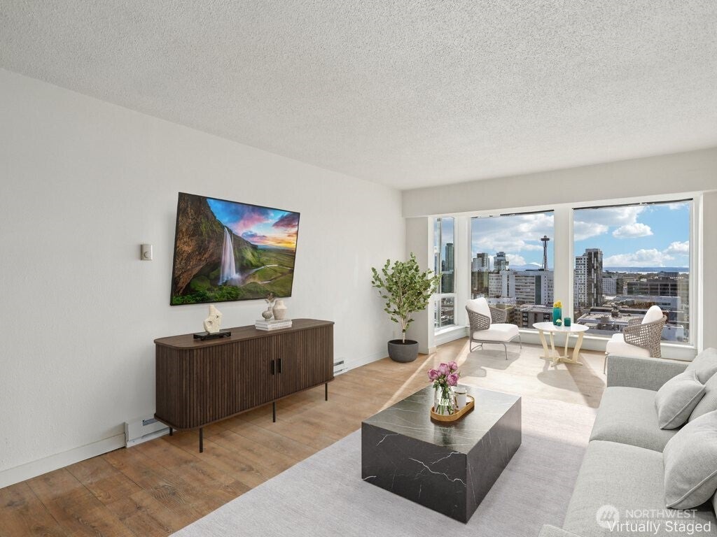 308 E Republican Street 608 — photo
