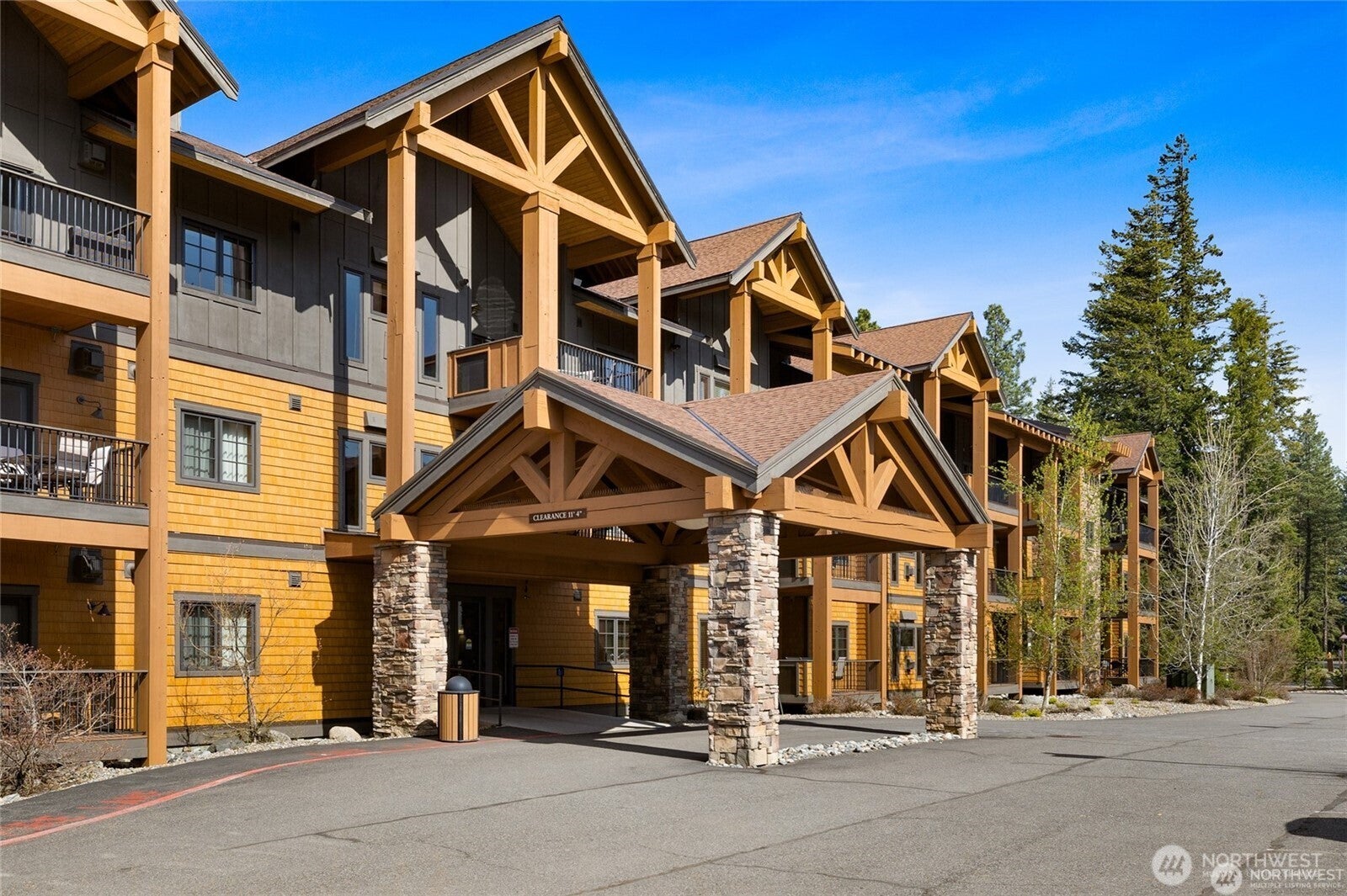 3770 Suncadia Trail 209 — photo