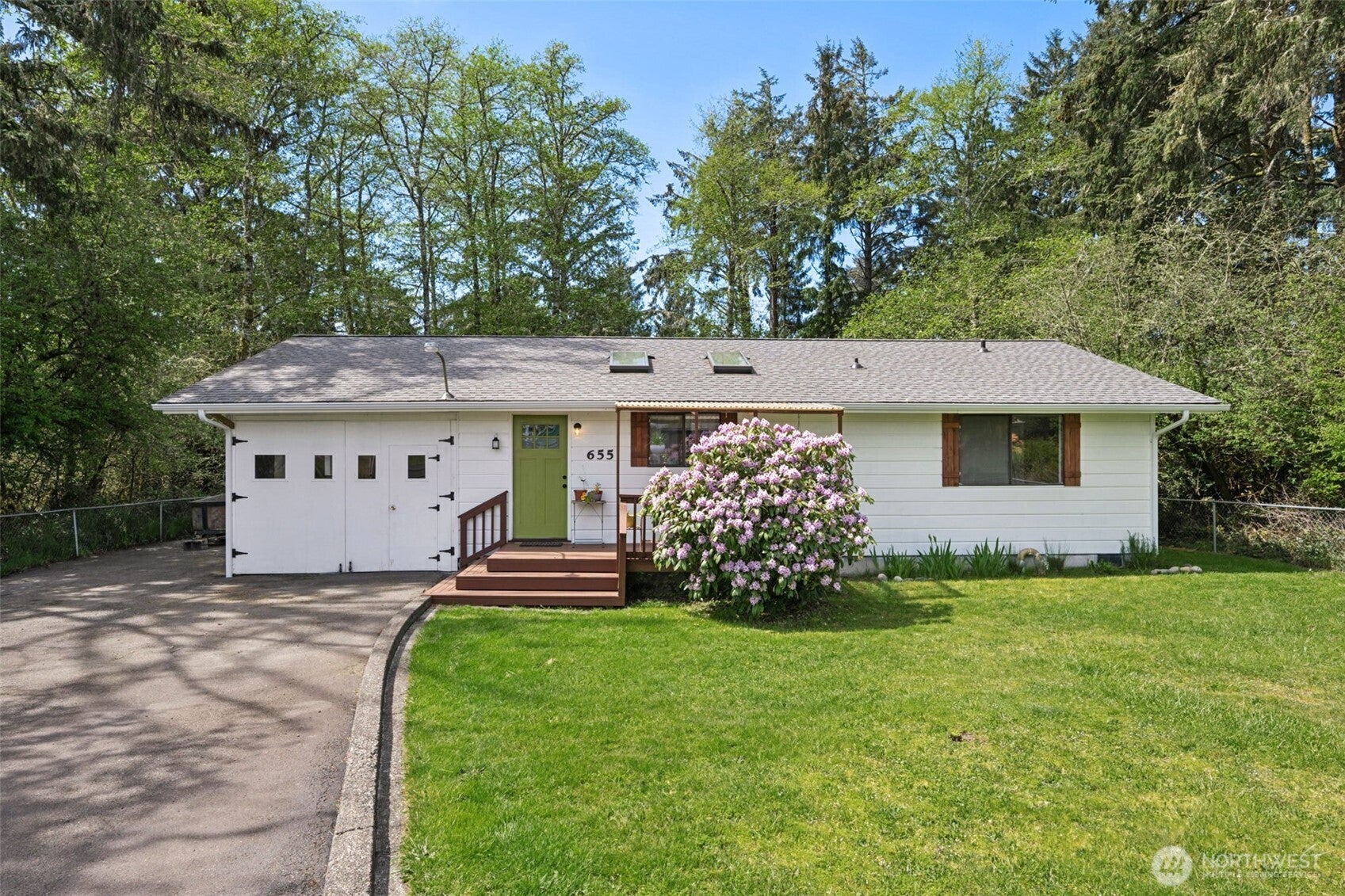 655 Mt Olympus Avenue SE — photo