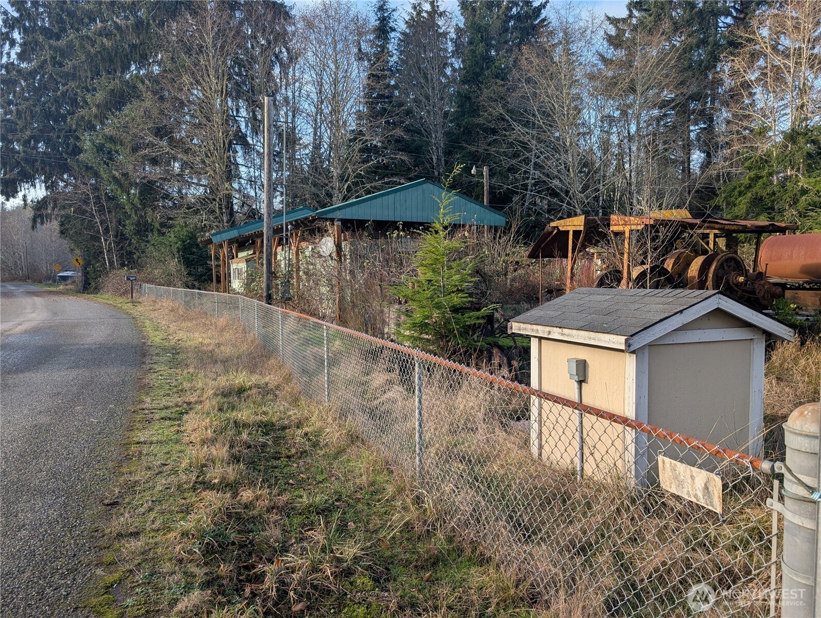 300 Sekiu River Road — photo