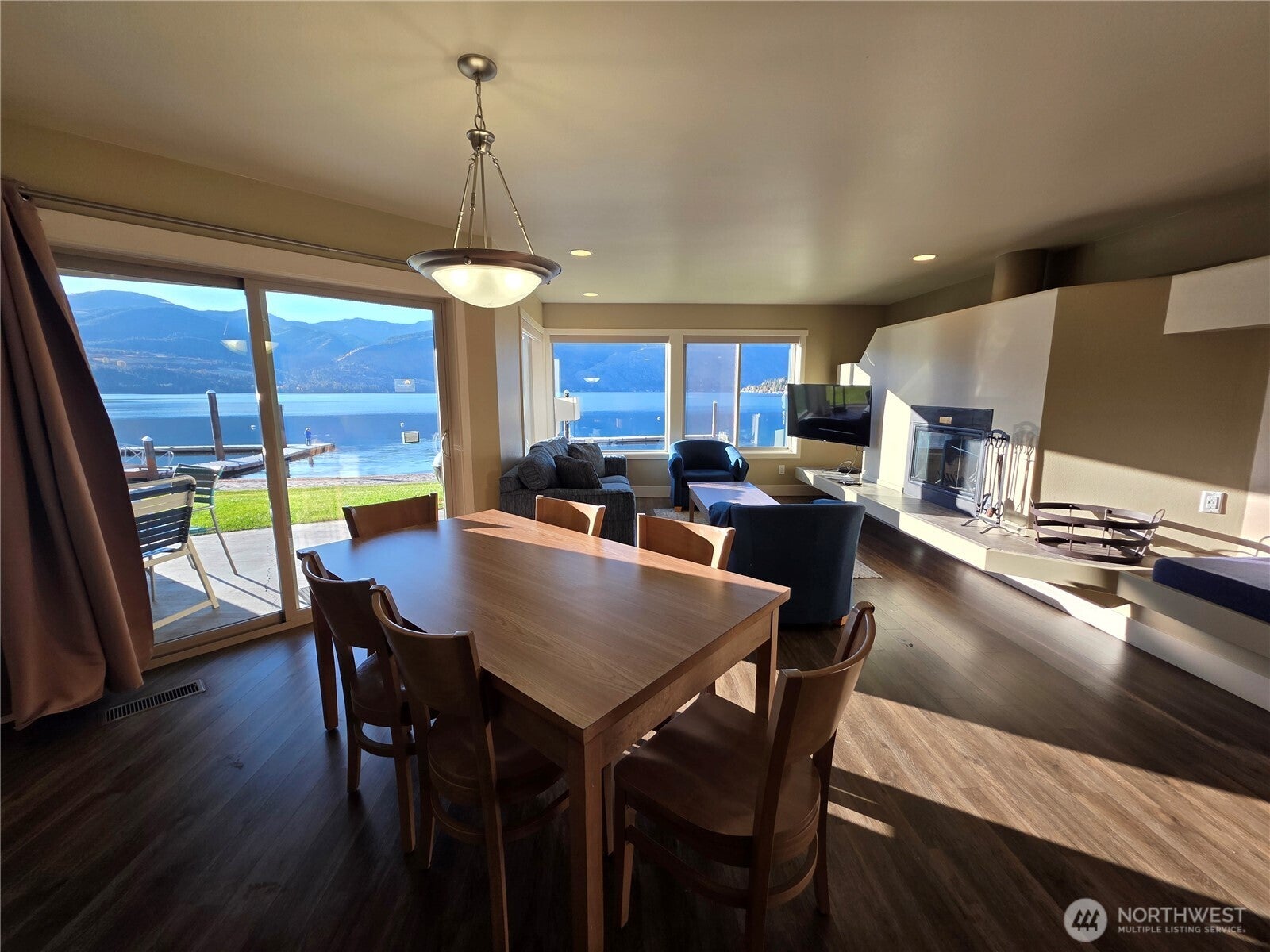 1 Lakeside 714-I — photo