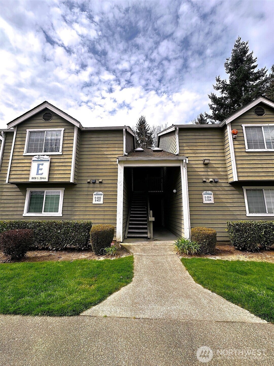 1808 S 284th Lane E203 — photo