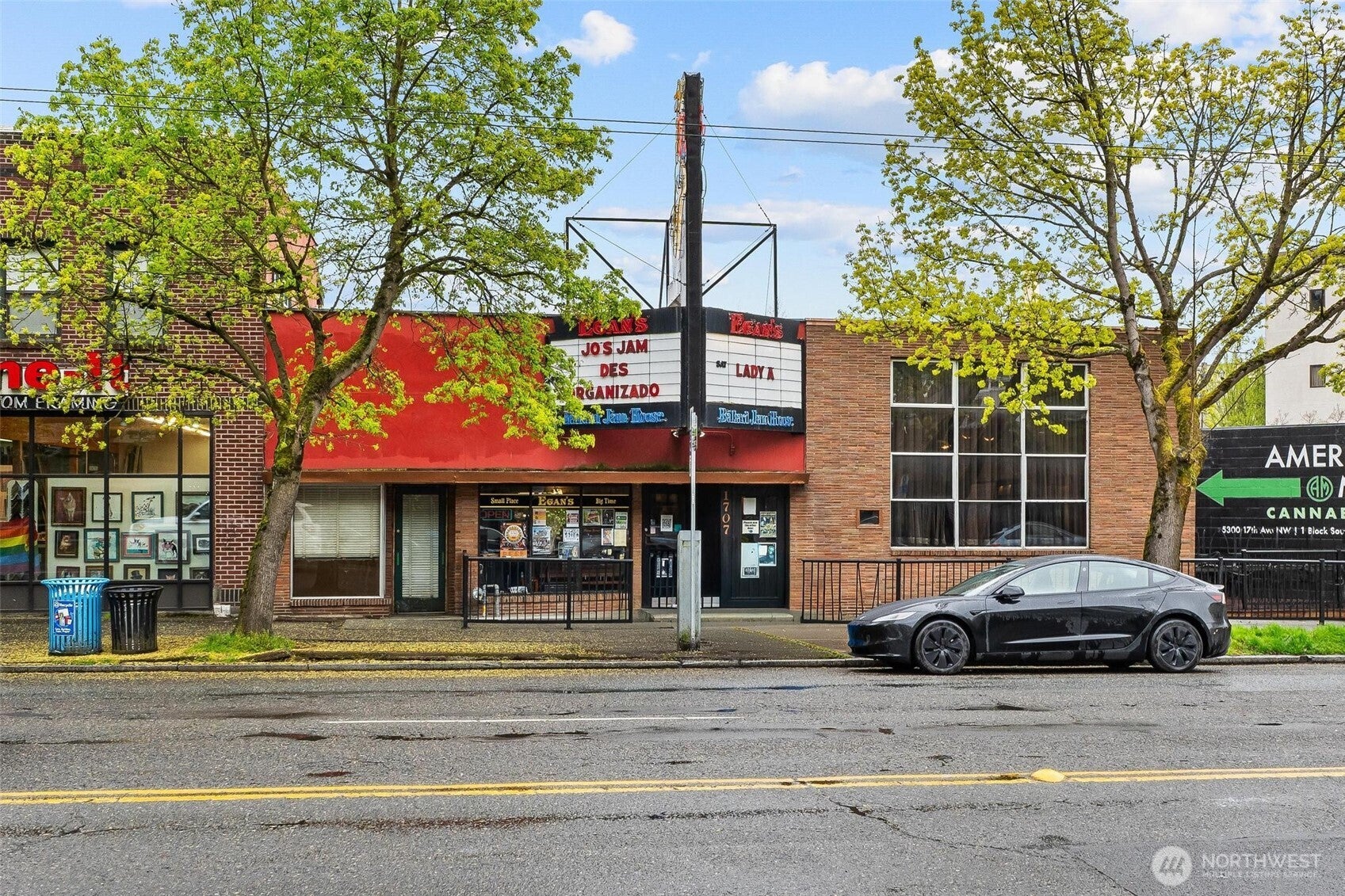 1707 NW Market Street — photo