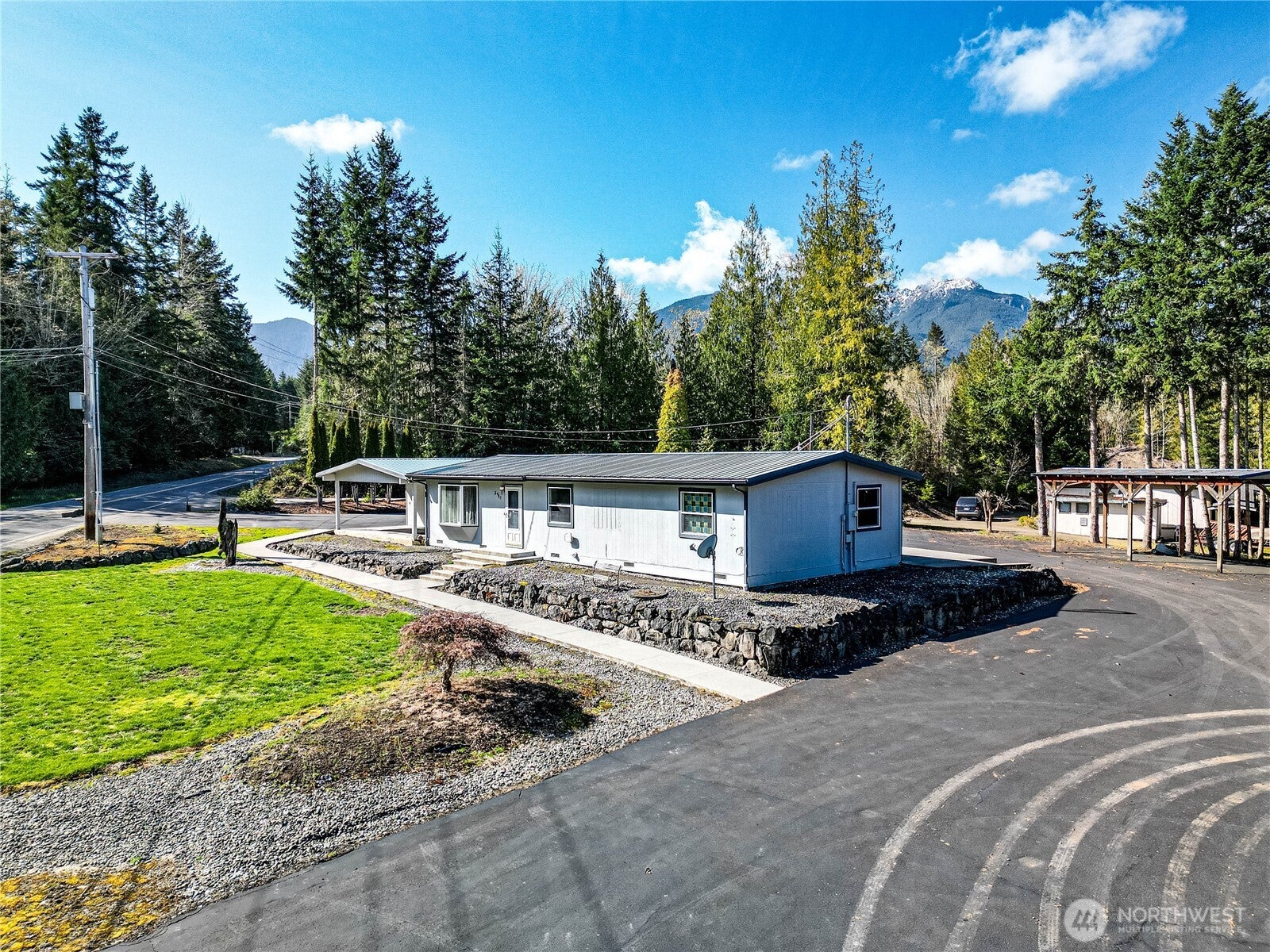 3962 Deer Park Road — photo