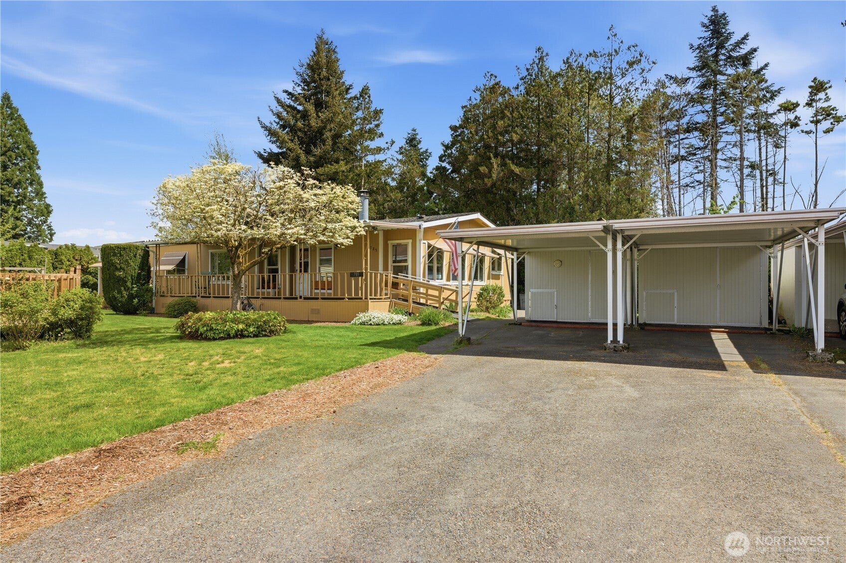 785 Dogwood Place — photo