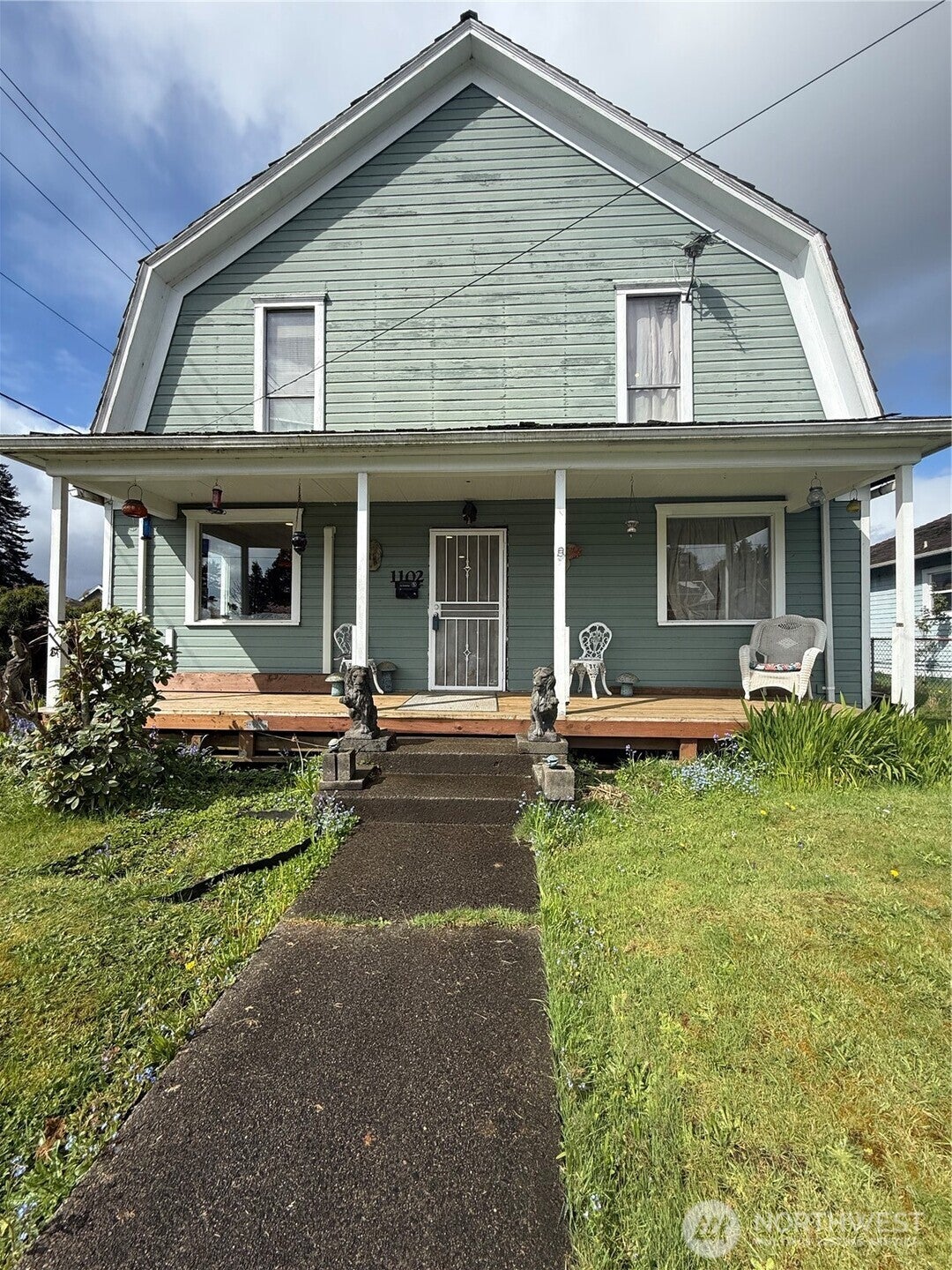 1102 Water Street — photo