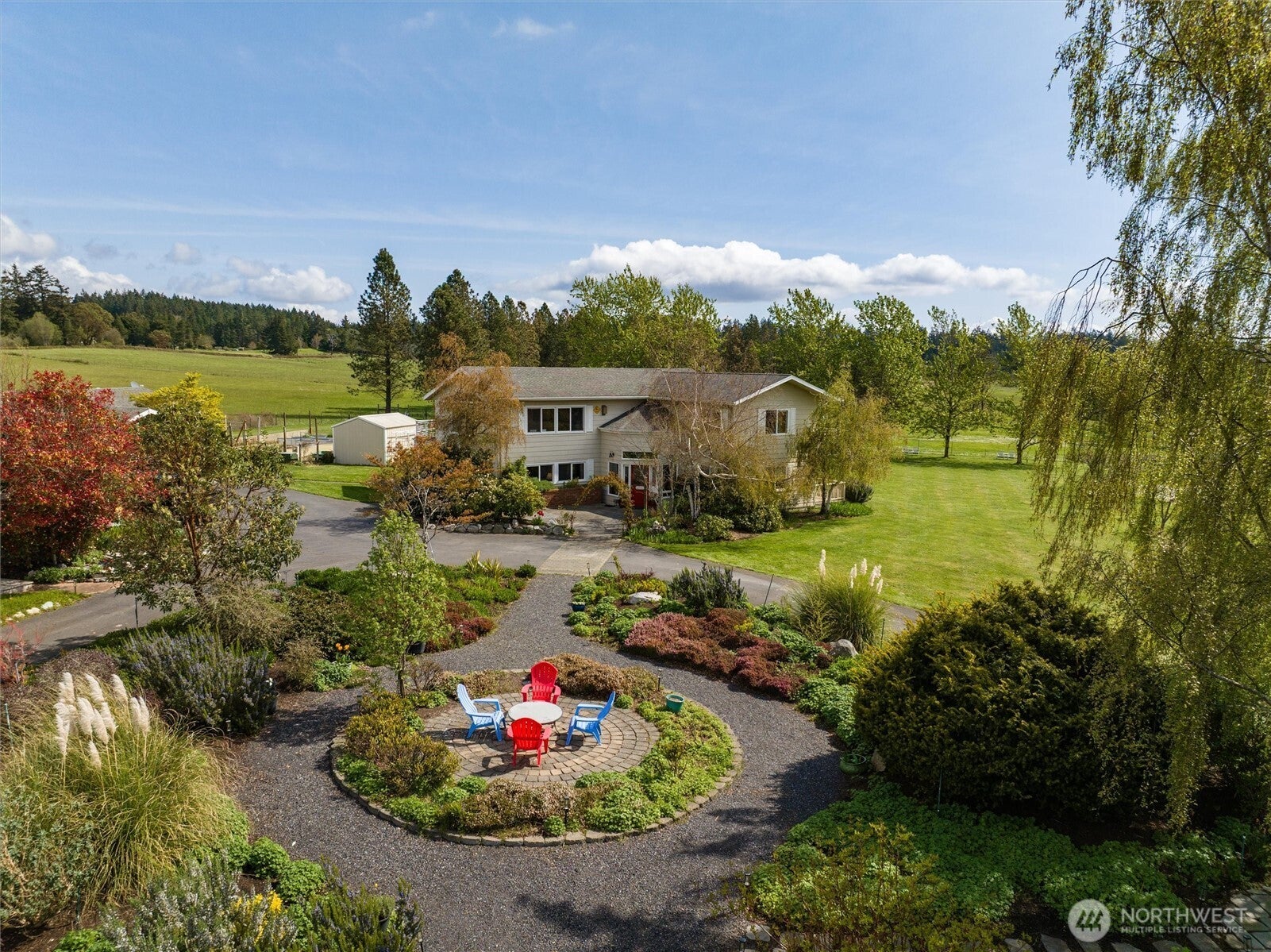 318 Trumpeter Way — photo