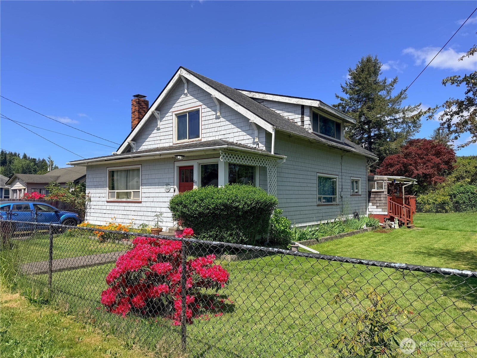 617 Queen Street — photo