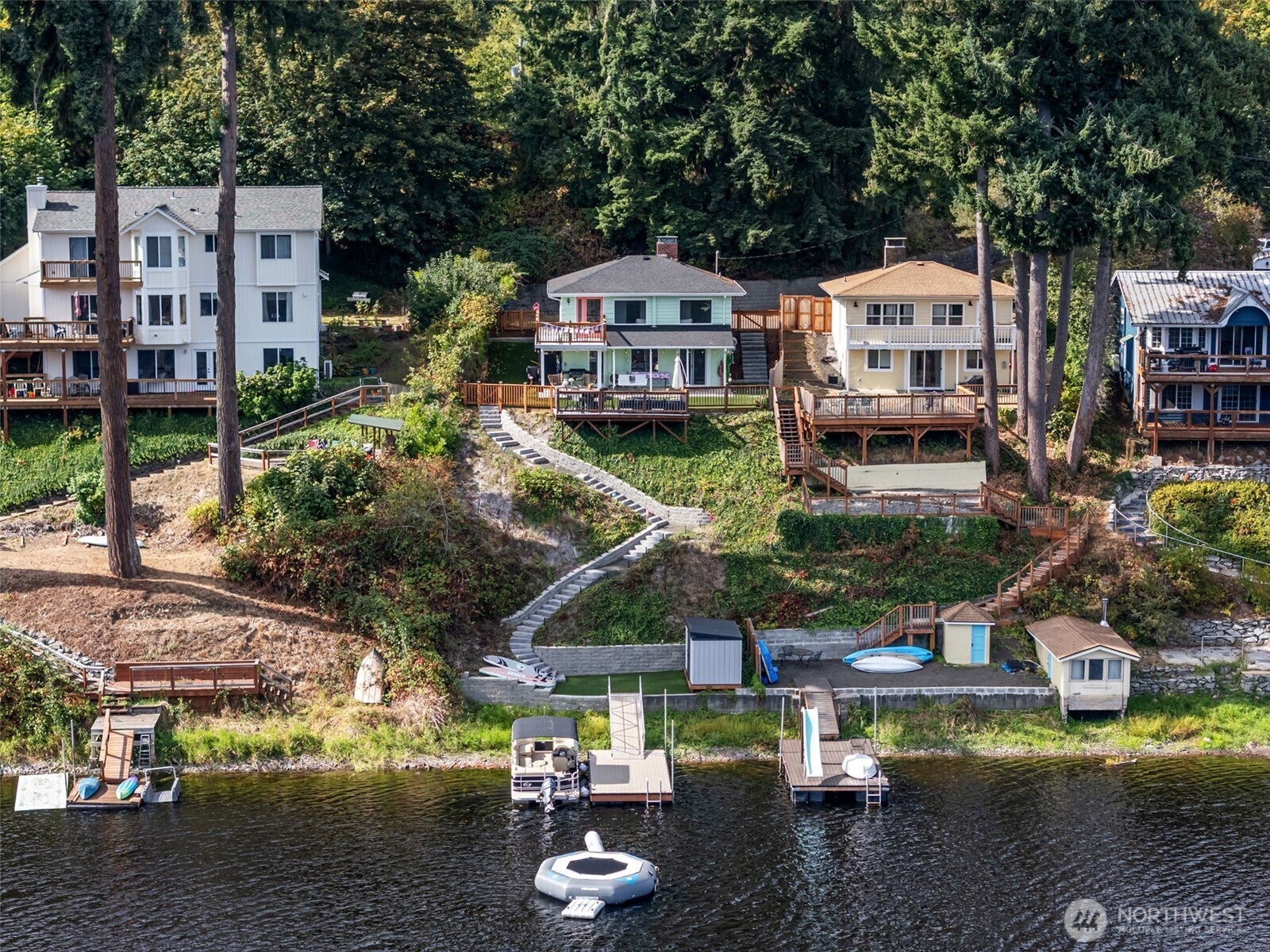 4624 Thompson Lane SE — photo