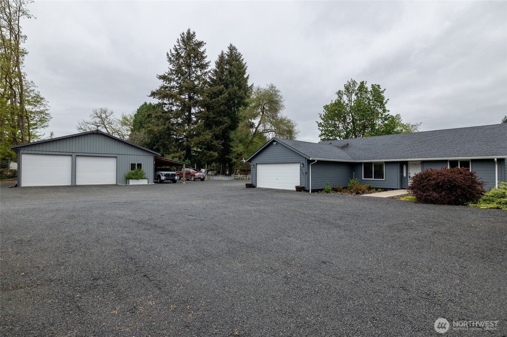 3381 Jackson Highway — photo