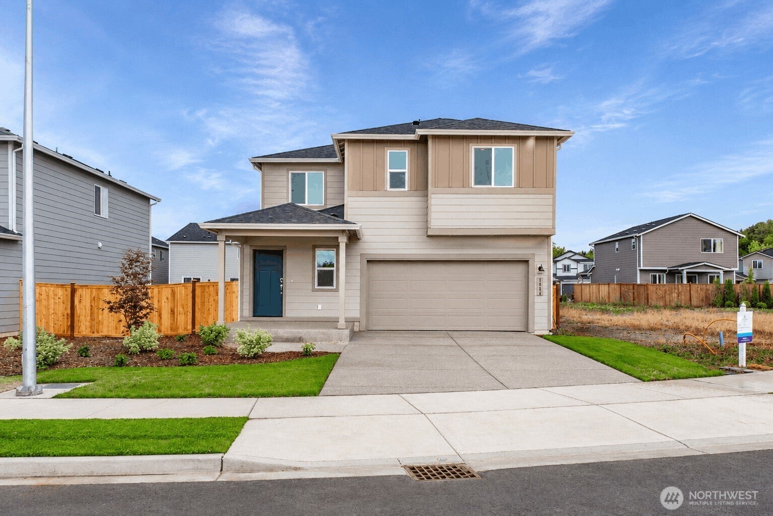 1454 Salzer Creek Loop — photo