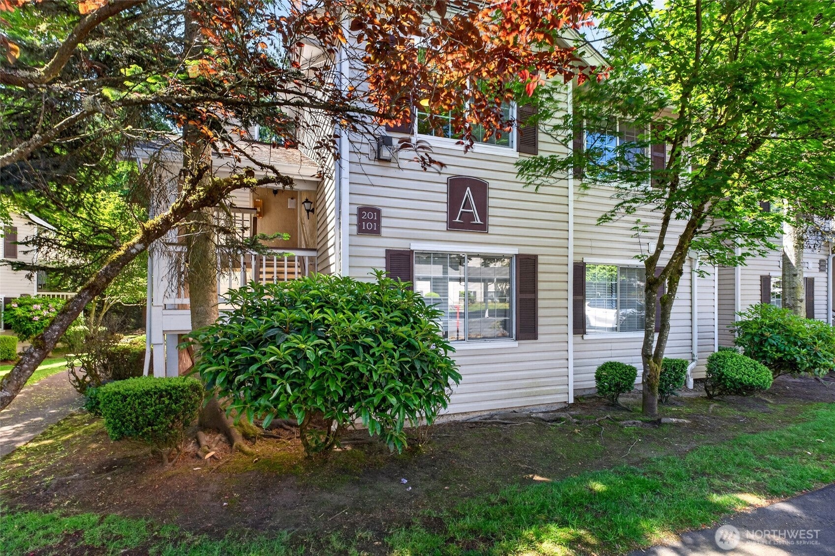 19230 Forest Park Drive NE a201 — photo