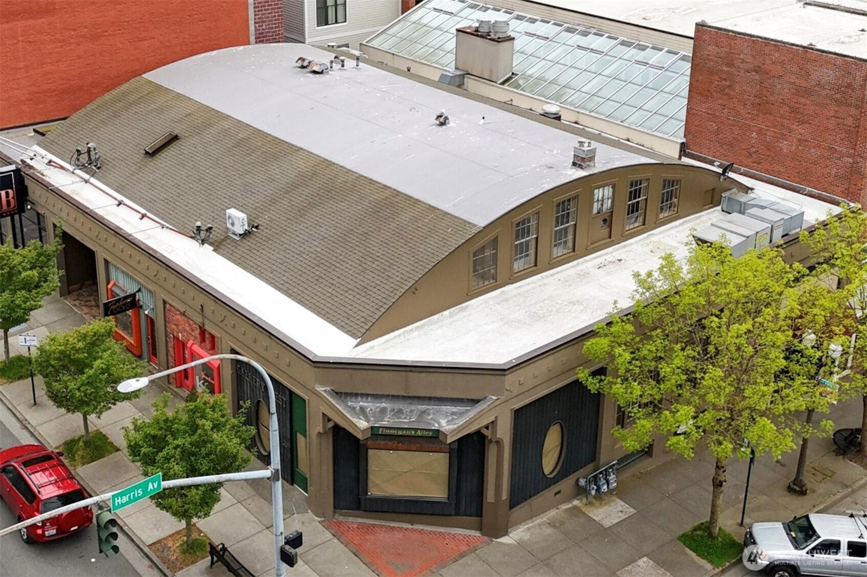1300 12th Street — photo