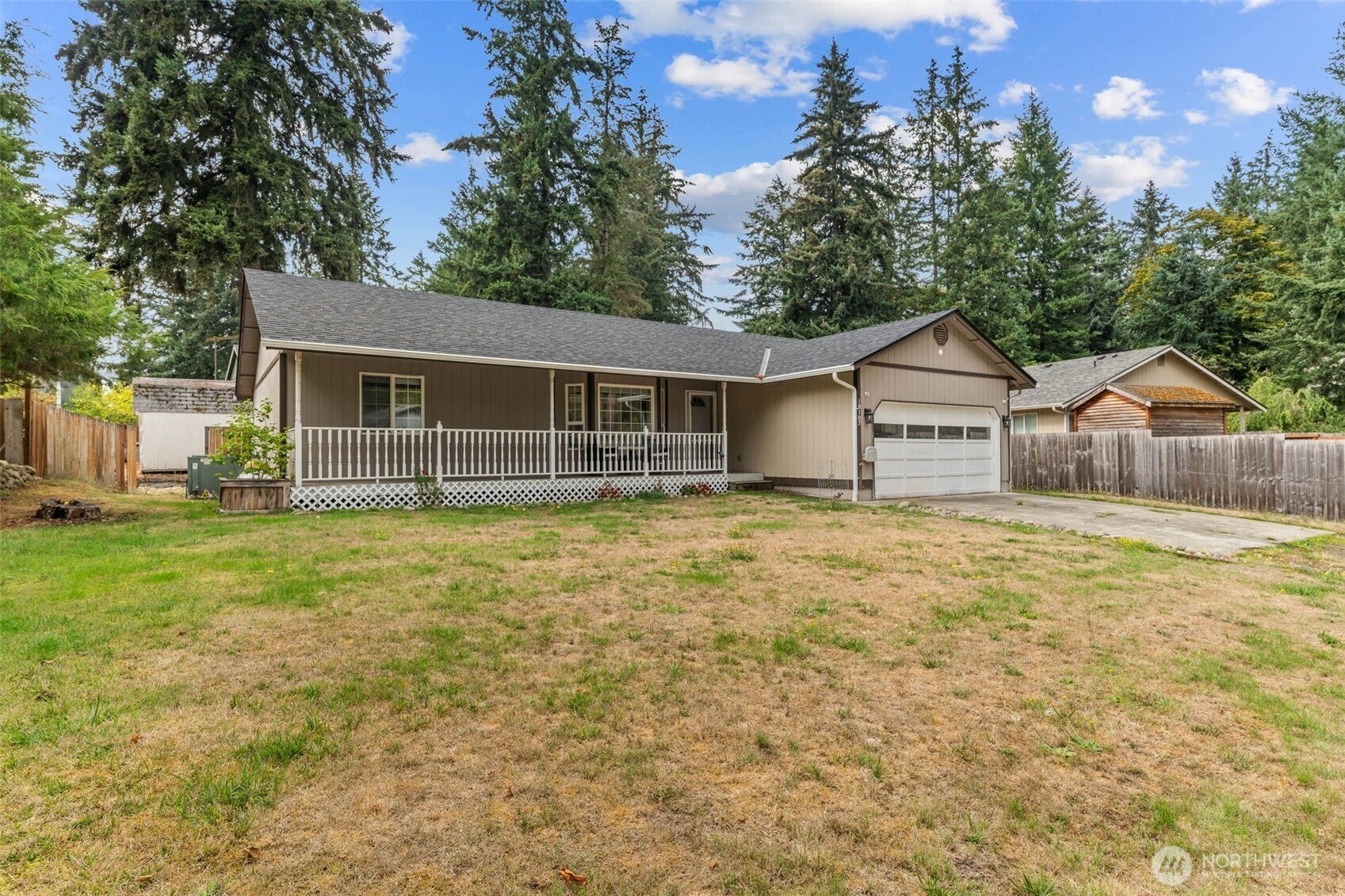 18107 E Clear Lake Boulevard SE — photo