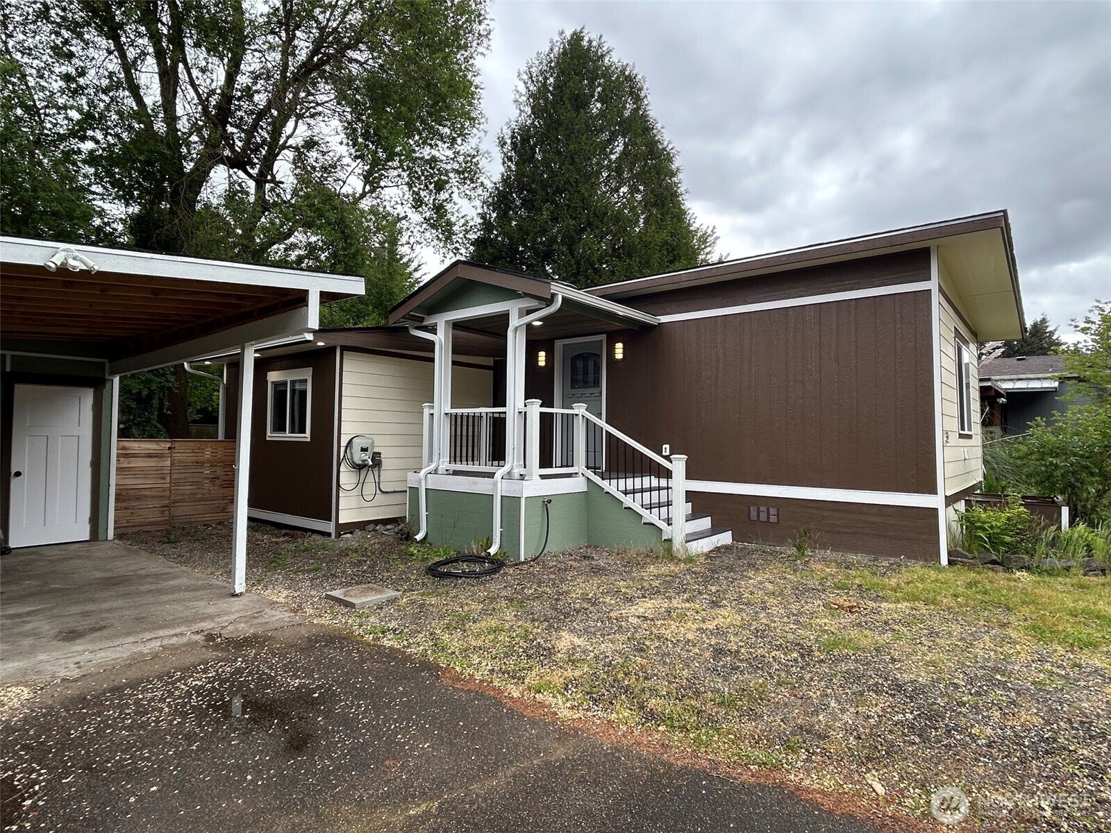 6200 Fair Oaks Road SE 32 — photo